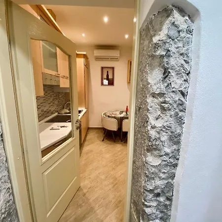 Apartment Grazioso Vicino Al Centro Trieste