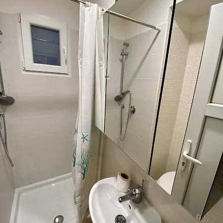 Grazioso Vicino Al Centro Apartment Trieste